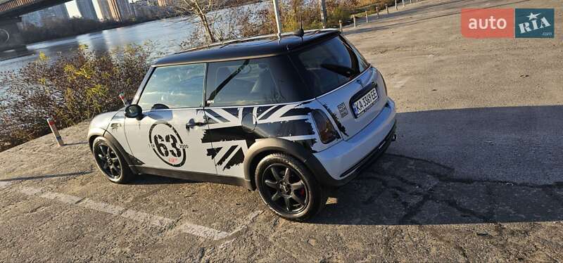 Хетчбек MINI Cooper 2006 в Києві
