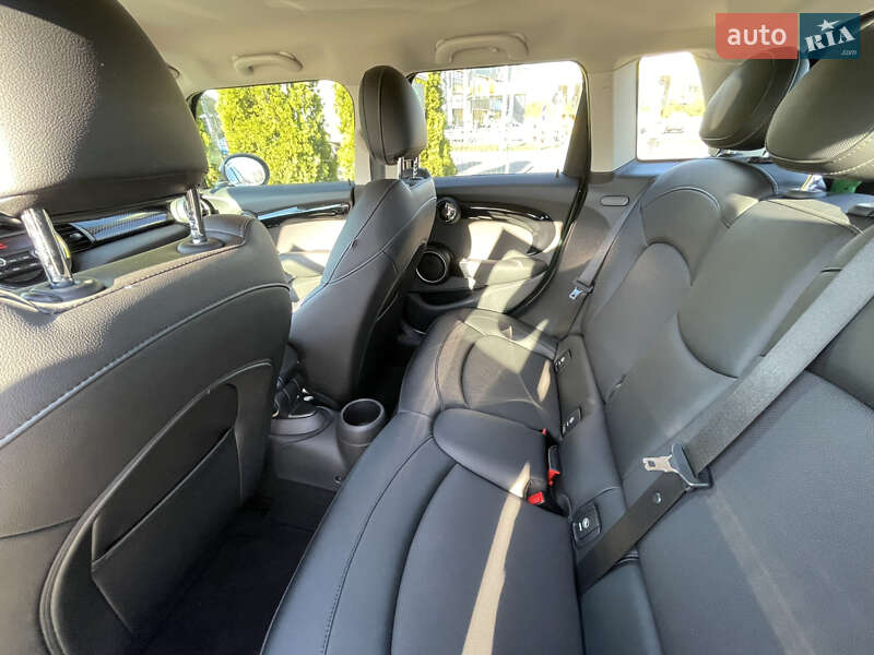 Хетчбек MINI Cooper 2014 в Києві