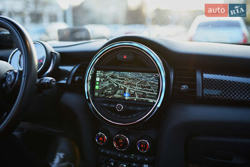 Хетчбек MINI Cooper 2018 в Києві