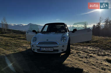 Хэтчбек MINI Cooper 2004 в Ивано-Франковске
