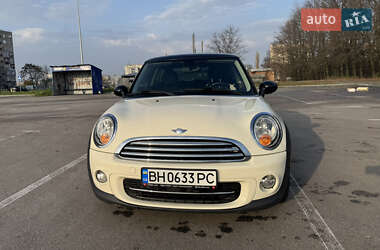 Хэтчбек MINI Cooper 2012 в Кропивницком