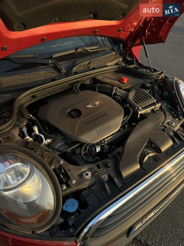 Хэтчбек MINI Cooper 2017 в Кривом Роге