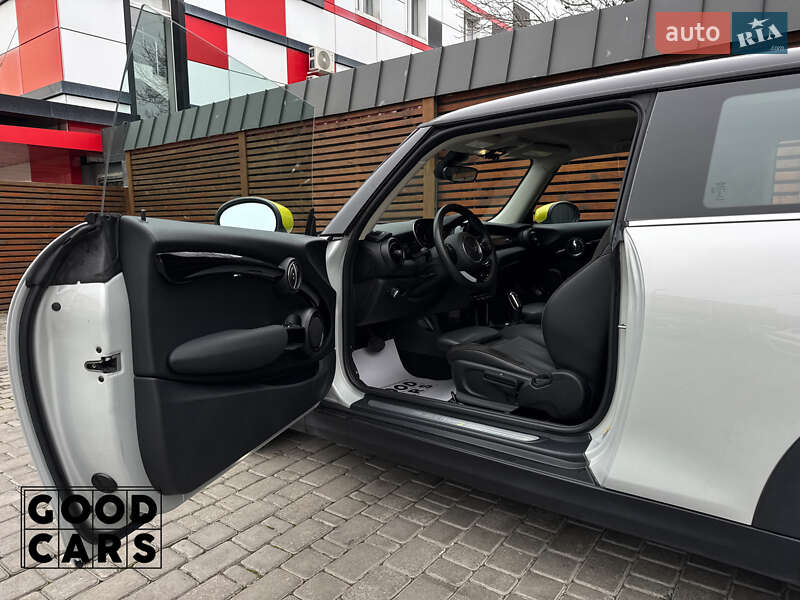 Хэтчбек MINI Cooper 2021 в Одессе