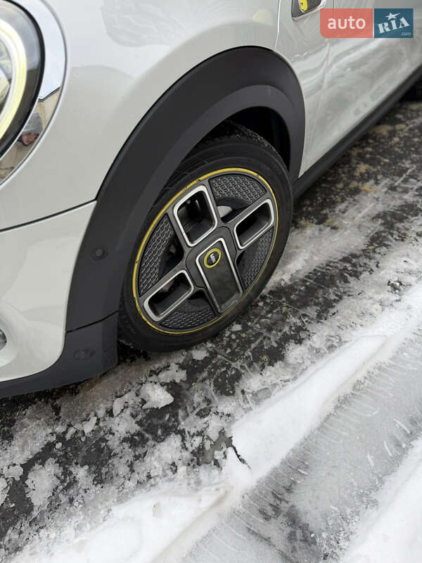 Хетчбек MINI Cooper 2020 в Львові фото 3 Хетчбек MINI Cooper 2020 в Львові