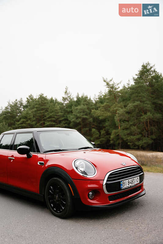 Хэтчбек MINI Cooper 2021 в Кременчуге фото 3 Хэтчбек MINI Cooper 2021 в Кременчуге