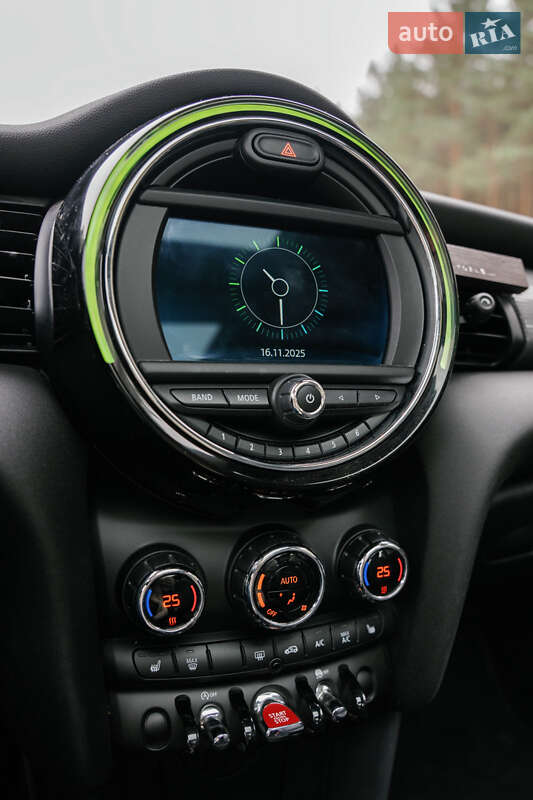 Хэтчбек MINI Cooper 2021 в Кременчуге фото 30 Хэтчбек MINI Cooper 2021 в Кременчуге