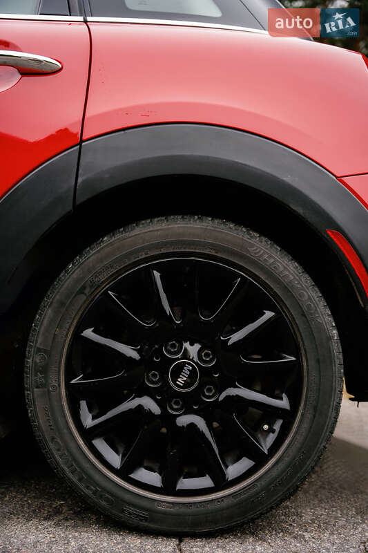 Хэтчбек MINI Cooper 2021 в Кременчуге фото 40 Хэтчбек MINI Cooper 2021 в Кременчуге