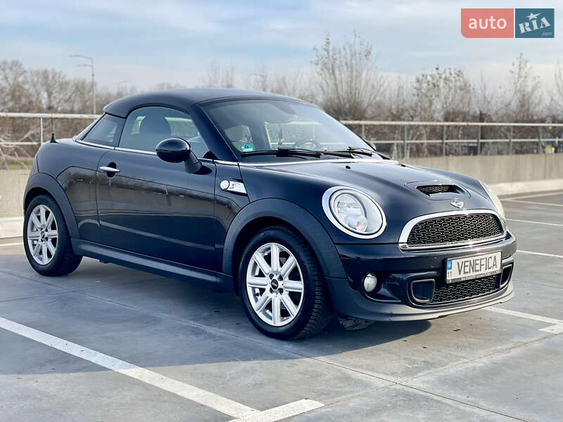 Купе MINI Cooper 2011 в Киеве фото 5 Купе MINI Cooper 2011 в Киеве