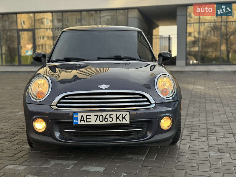 Хэтчбек MINI Cooper 2013 в Днепре