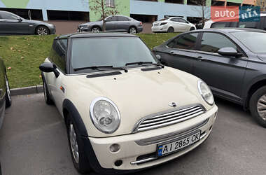 Хетчбек MINI Cooper 2006 в Дніпрі
