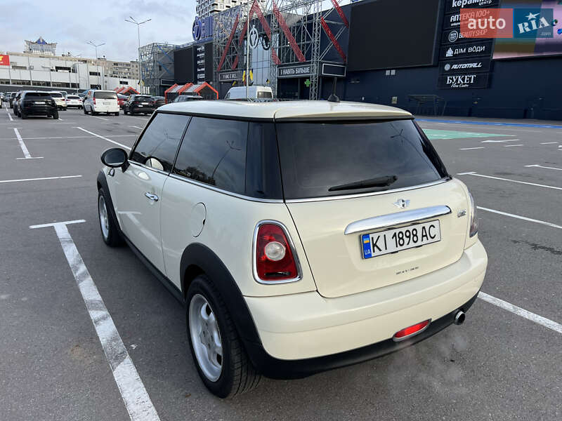Хэтчбек MINI Cooper 2007 в Киеве