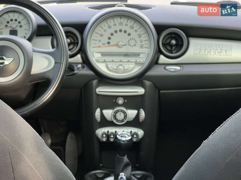 Хэтчбек MINI Cooper 2007 в Киеве