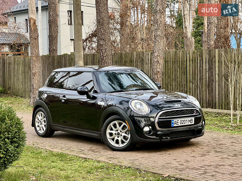 MINI Cooper 2015