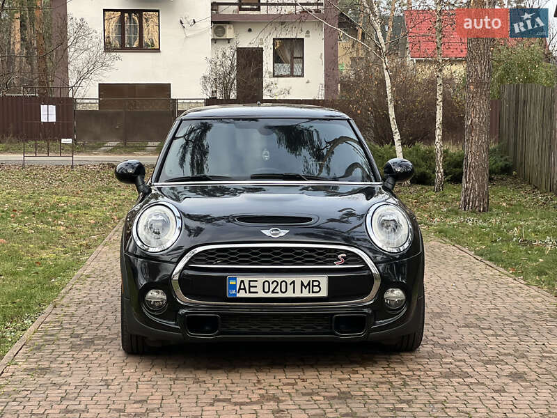 Хэтчбек MINI Cooper 2015 в Киеве
