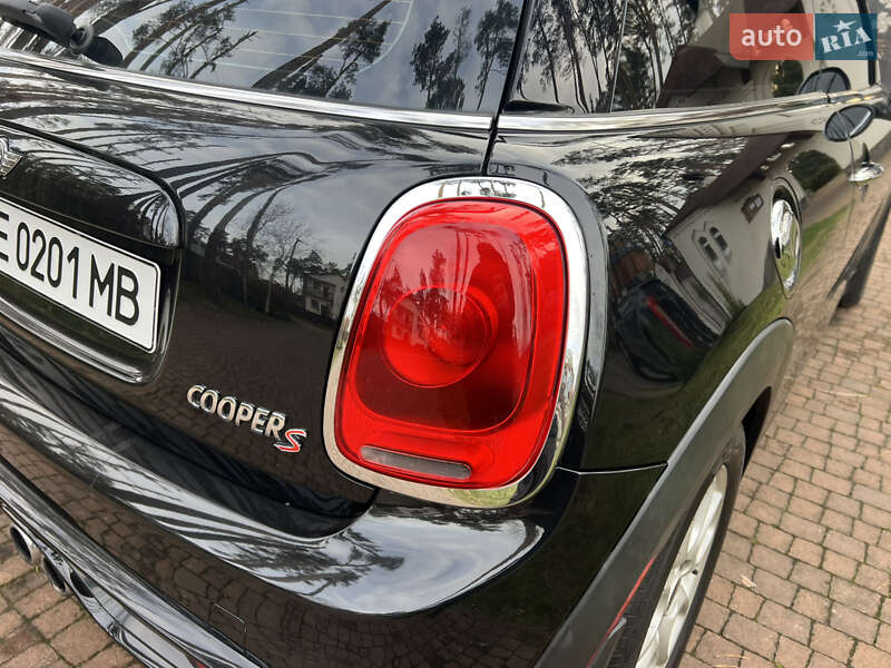 Хэтчбек MINI Cooper 2015 в Киеве