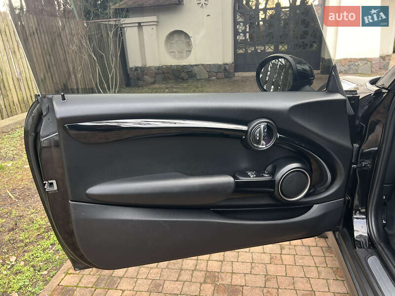 Хэтчбек MINI Cooper 2015 в Киеве