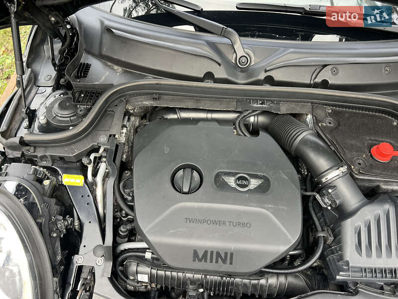 Хэтчбек MINI Cooper 2015 в Киеве