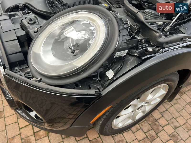 Хэтчбек MINI Cooper 2015 в Киеве