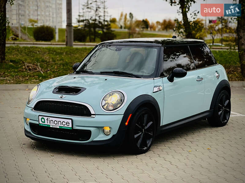 MINI Cooper 2013