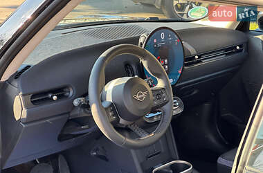 Хэтчбек MINI Cooper 2024 в Киеве