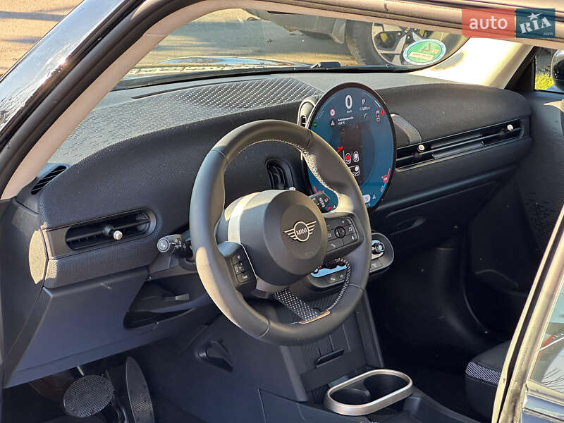 Хетчбек MINI Cooper 2024 в Києві