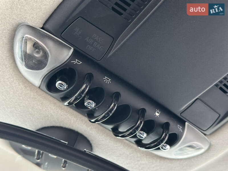 Хэтчбек MINI Cooper 2010 в Одессе