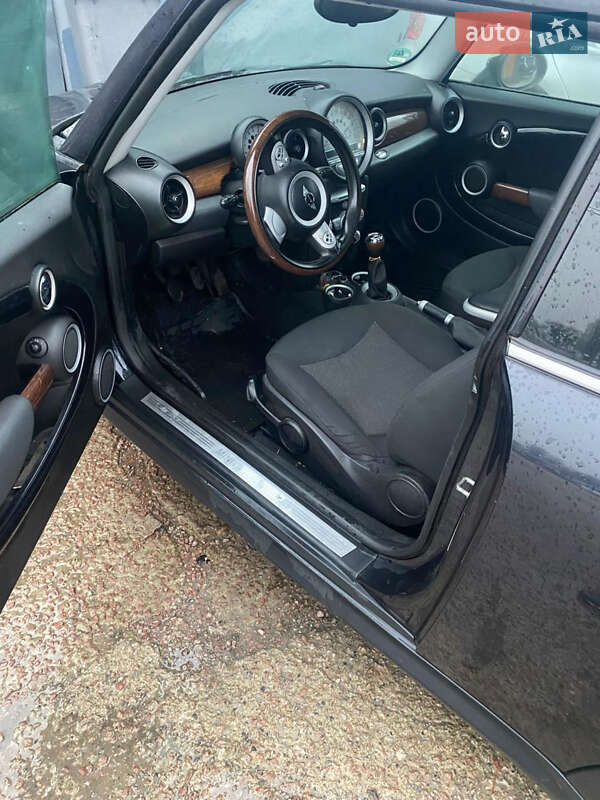Хетчбек MINI Cooper 2007 в Житомирі фото 3 Хетчбек MINI Cooper 2007 в Житомирі