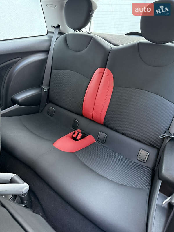 Хетчбек MINI Cooper 2010 в Одесі