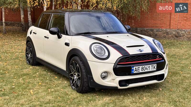 MINI Cooper 2016