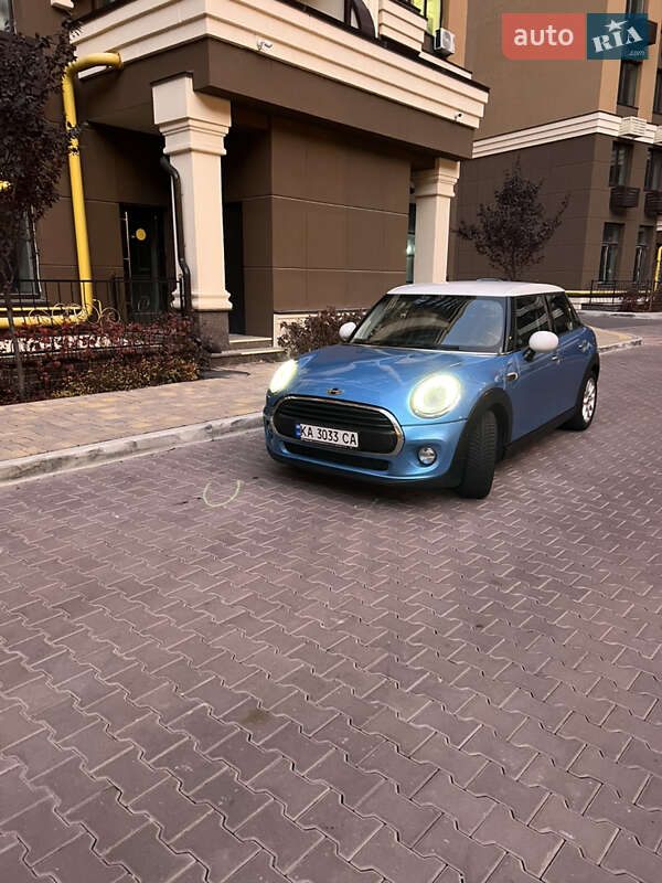 Хетчбек MINI Cooper 2014 в Києві