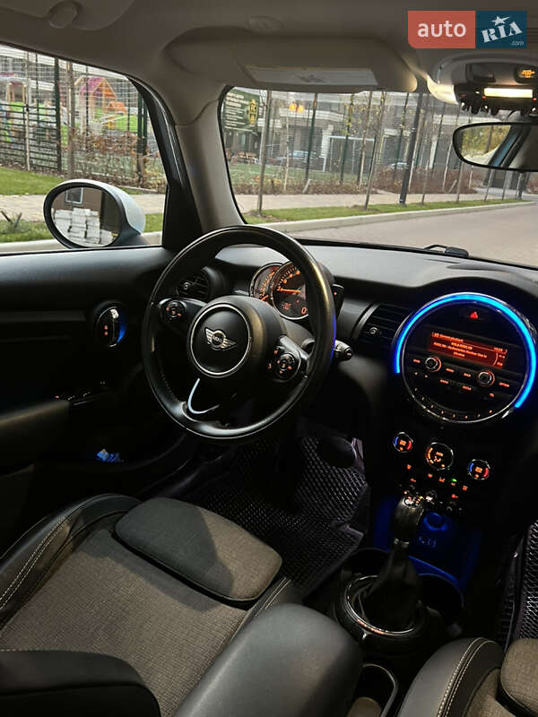Хетчбек MINI Cooper 2014 в Києві