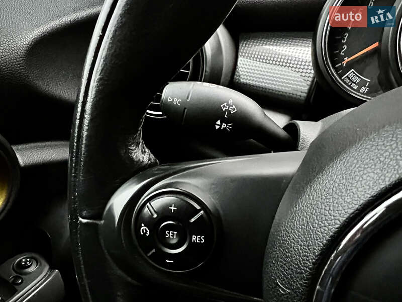 Хетчбек MINI Cooper 2014 в Києві