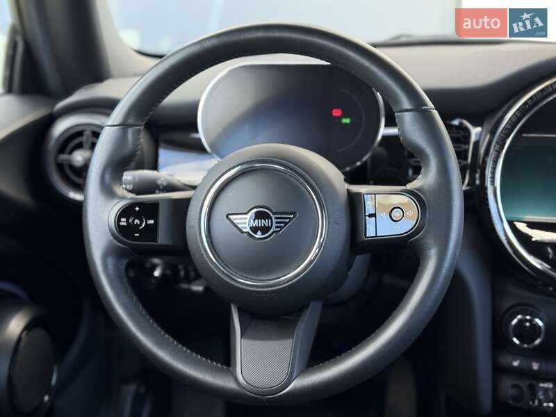 Хэтчбек MINI Cooper 2022 в Хмельницком