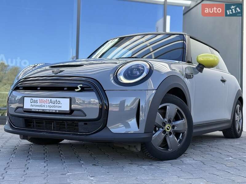 Хэтчбек MINI Cooper 2022 в Хмельницком