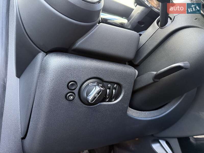 Хэтчбек MINI Cooper 2022 в Хмельницком