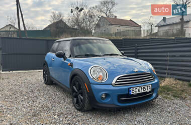 Хэтчбек MINI Cooper 2012 в Львове
