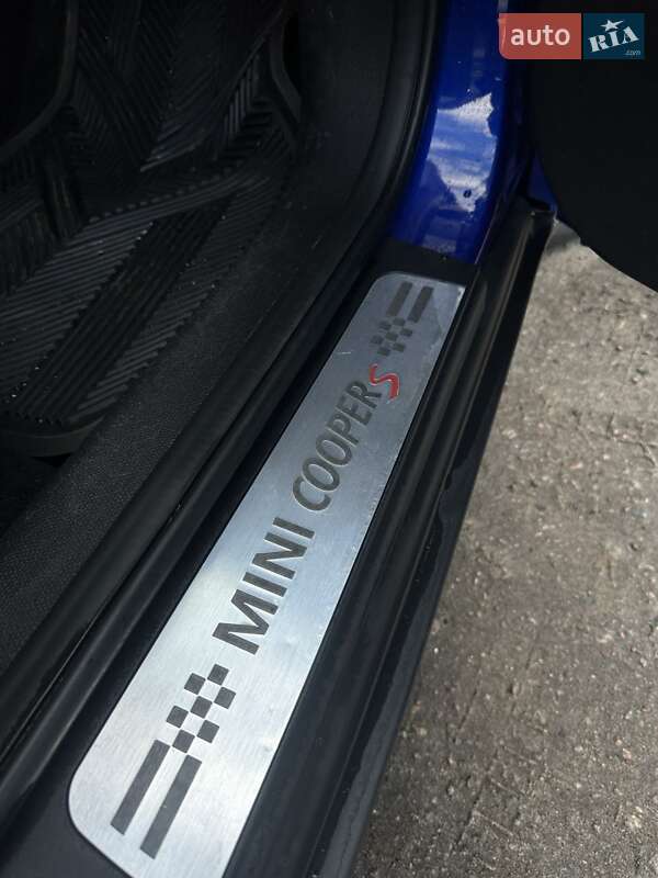 Хэтчбек MINI Cooper 2016 в Сумах