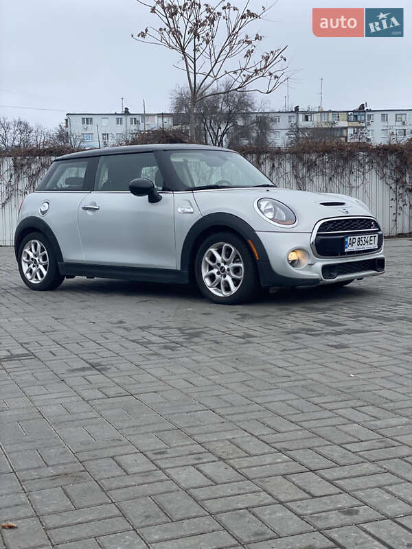 Хетчбек MINI Cooper 2014 в Дніпрі
