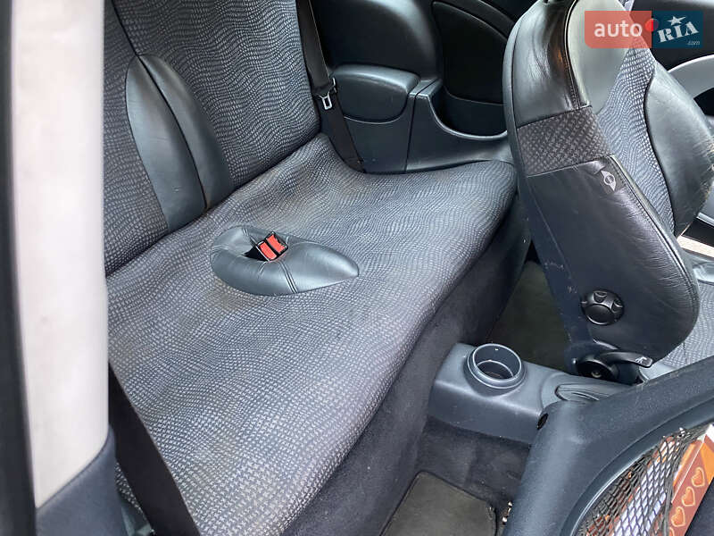 Хетчбек MINI Cooper 2003 в Києві фото 10 Хетчбек MINI Cooper 2003 в Києві