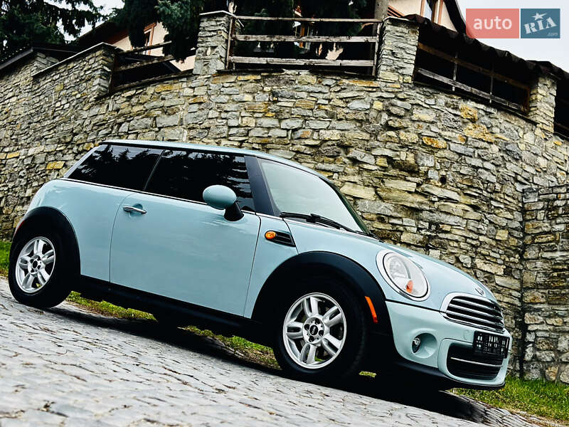 Хэтчбек MINI Cooper 2013 в Каменец-Подольском