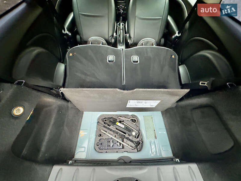 Хэтчбек MINI Cooper 2013 в Каменец-Подольском