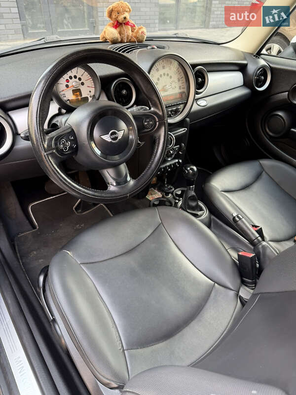 Хэтчбек MINI Cooper 2011 в Житомире фото 9 Хэтчбек MINI Cooper 2011 в Житомире