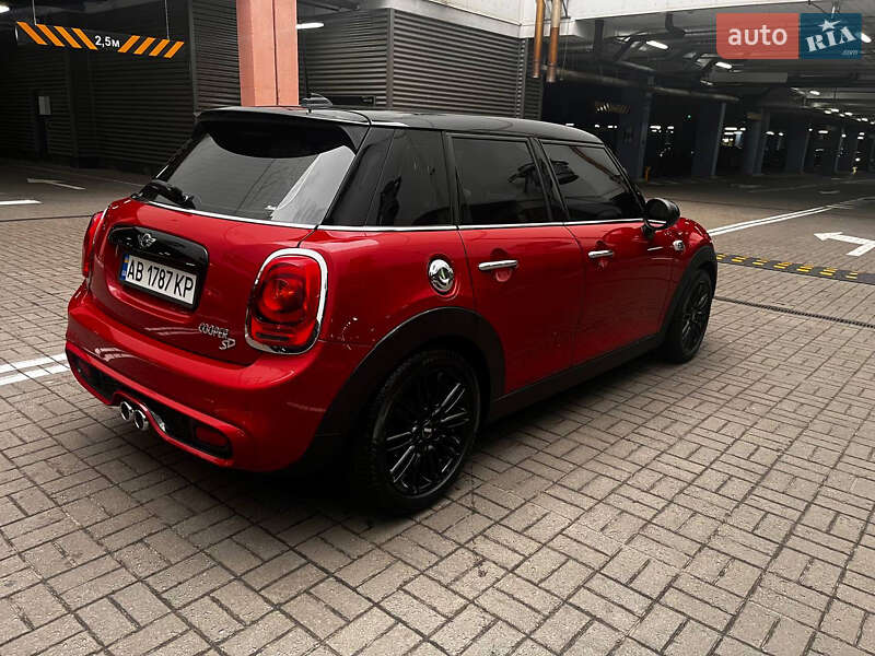 Хэтчбек MINI Cooper 2016 в Киеве фото 7 Хэтчбек MINI Cooper 2016 в Киеве