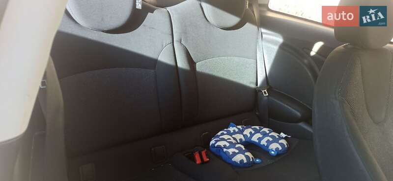 Хетчбек MINI Cooper 2008 в Софіївській Борщагівці фото 10 Хетчбек MINI Cooper 2008 в Софіївській Борщагівці