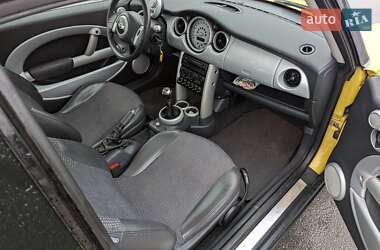 Хэтчбек MINI Cooper 2002 в Буче