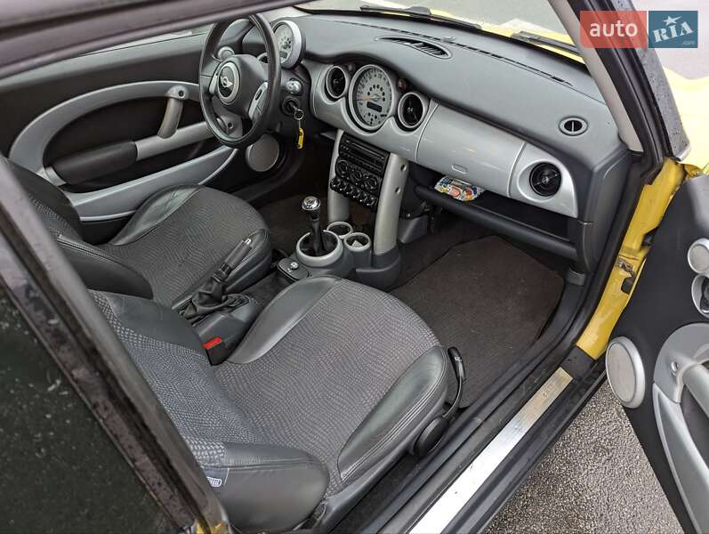 Хэтчбек MINI Cooper 2002 в Буче фото 10 Хэтчбек MINI Cooper 2002 в Буче