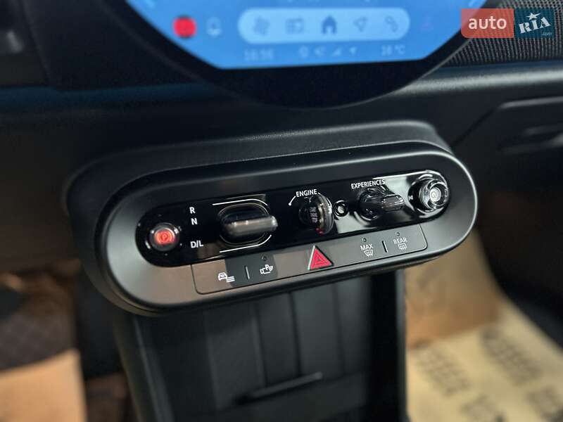 Хэтчбек MINI Cooper 2024 в Львове фото 28 Хэтчбек MINI Cooper 2024 в Львове