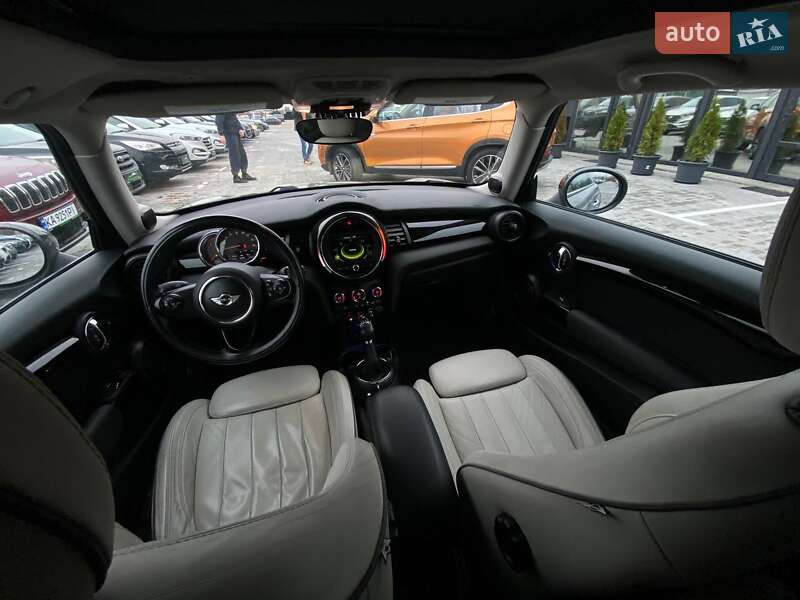 Хэтчбек MINI Cooper 2014 в Киеве