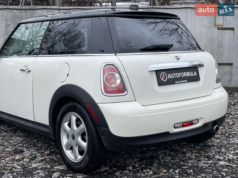 Хэтчбек MINI Cooper 2011 в Киеве фото 7 Хэтчбек MINI Cooper 2011 в Киеве