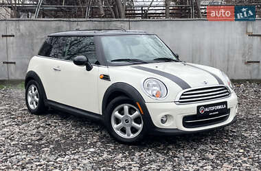 Хэтчбек MINI Cooper 2011 в Киеве